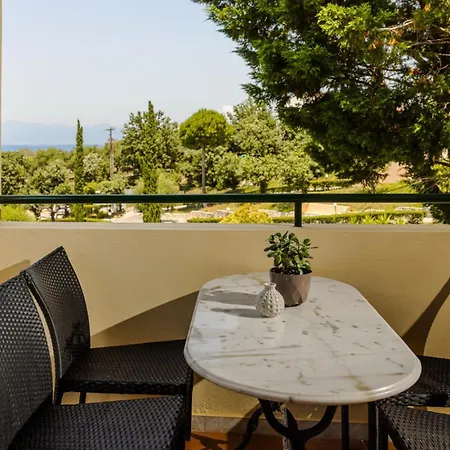 Century Ξενοδοχείο 4*
